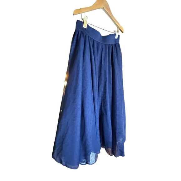 Torrid, Navy Blue, Four Layer, Tulle, Midi, Elastic Band Skirt sz 0 (12) - Picture 4 of 9